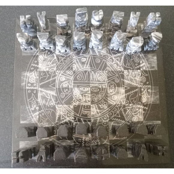 Handmade Polished Stone Chess Set – Aztec Mayan Calendar – 7.5 x 7.5 - Picture 3 of 6